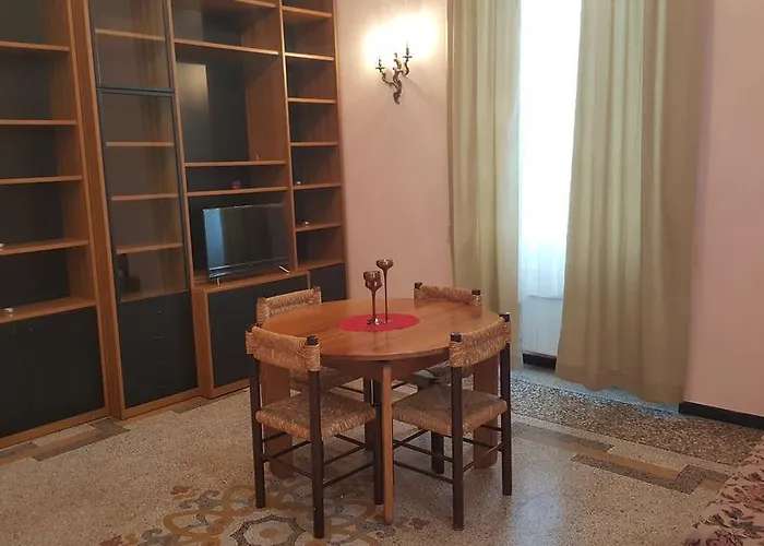 Casa de hóspedes Royal Génova