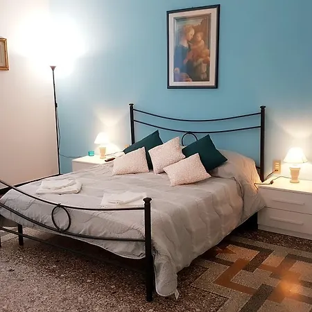 بيت ضيافة Royal 3*