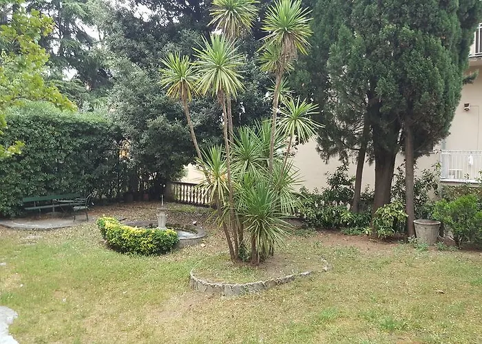 Πανσιόν Royal Γένοβα