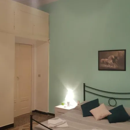 Royal ゲストハウス